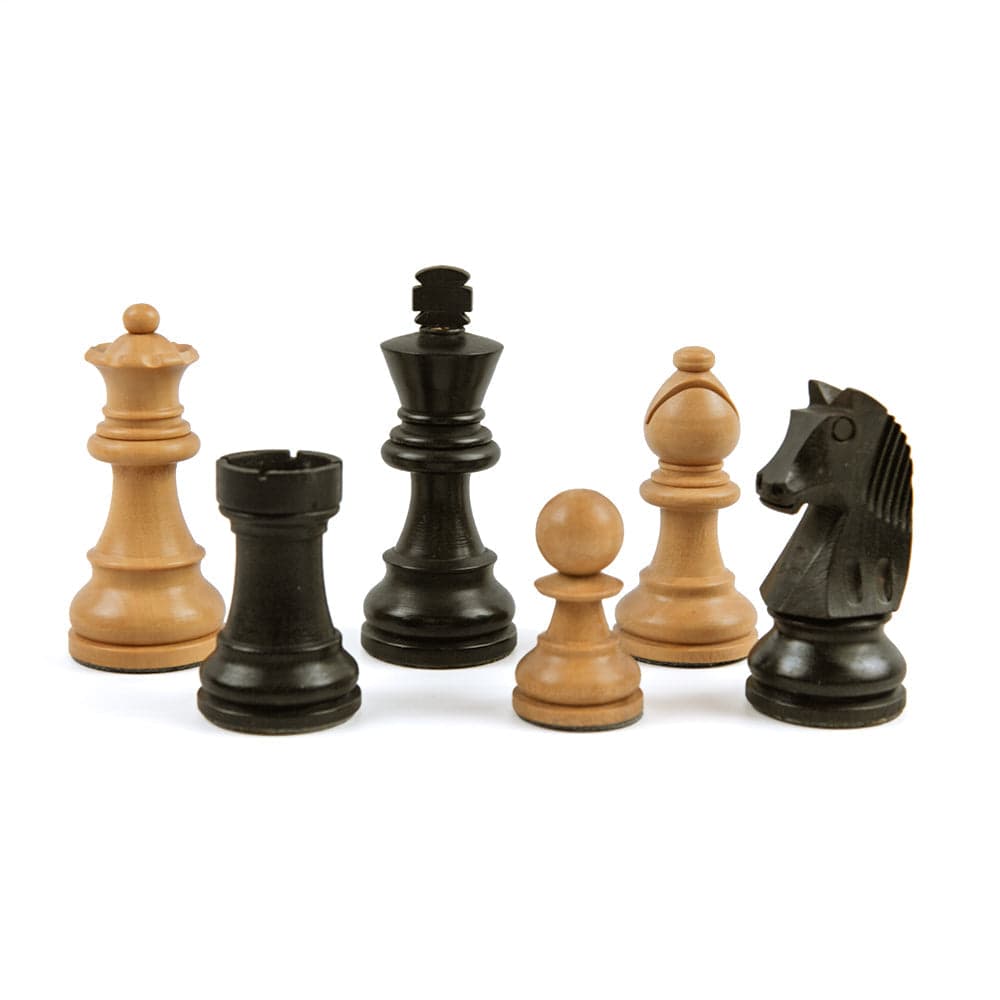 Marston chess pieces: Staunton style in double-weighted natural and black boxwood, image 1 of 6